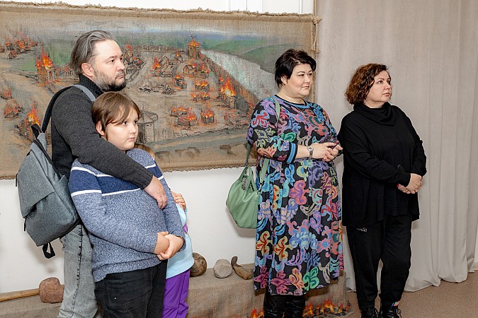 В «Ночь искусств» в Кинешемском музее состоялась презентация комикса «Воевода» фото 8