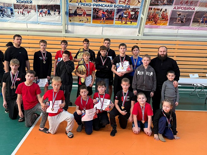 Кинешемцы завоевали награды турнира по панкратиону памяти тренера Сергея Лукьянова фото 4