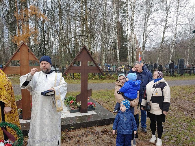 В Кинешемской епархии почтили память иерея Романа Посыпкина фото 3