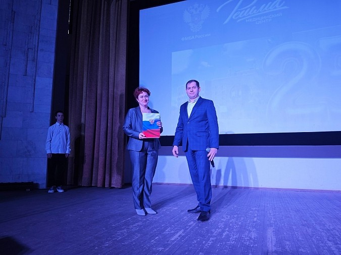 В Медицинском центре «Решма» отметили 25-летие открытия детского отделения фото 5