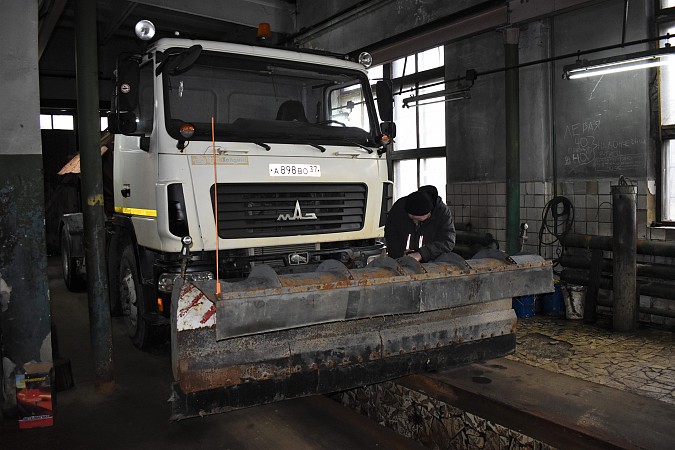 Зимой на улицах Кинешмы будет работать более 40 единиц коммунальной техники фото 6