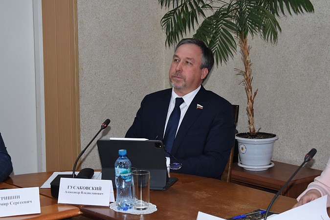 В Кинешме состоялось заседание комиссии Ивановской областной Думы по малым городам фото 8