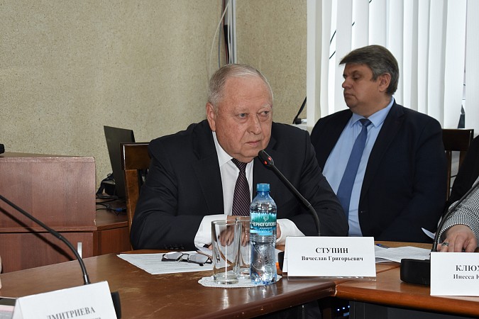 В Кинешме состоялось заседание комиссии Ивановской областной Думы по малым городам фото 3