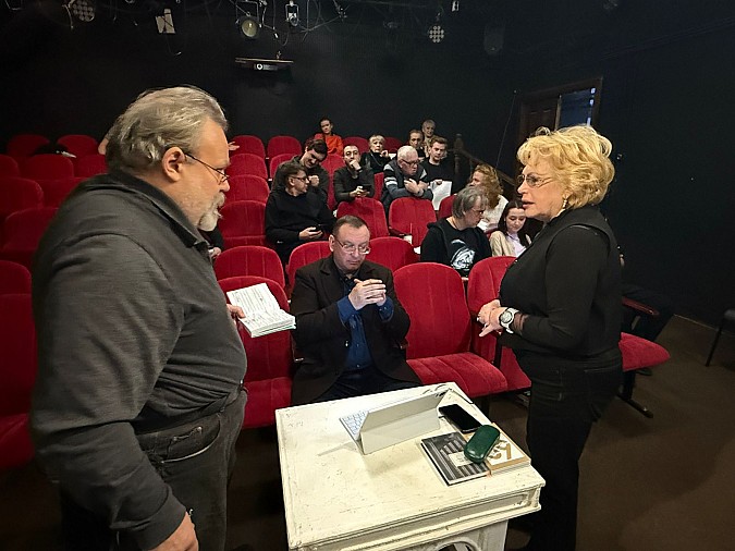 Режиссер Павел Карташев продолжает работу над «Гамлетом» в Кинешемском театре фото 7