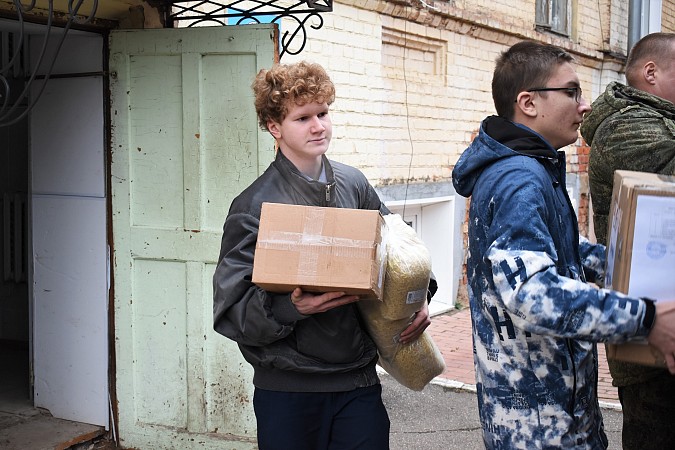 Из Кинешмы в зону СВО отправлен очередной гуманитарный груз фото 5