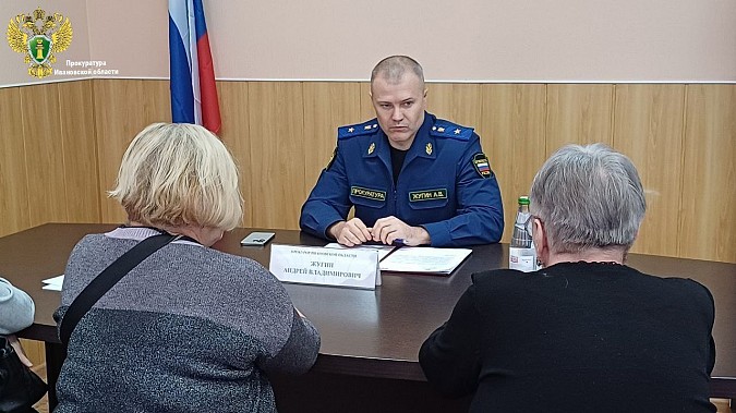 Жители Юрьевецкого района рассказали о работе чиновников областному прокурору фото 2
