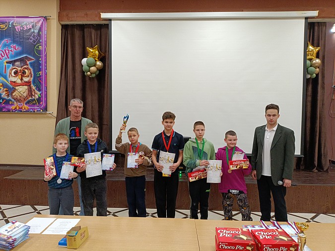 В школе №19 состоялся традиционный открытый шахматный турнир фото 18