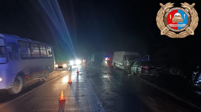 В массовом ДТП на автодороге Ковров-Шуя-Кинешма погиб водитель иномарки фото 4