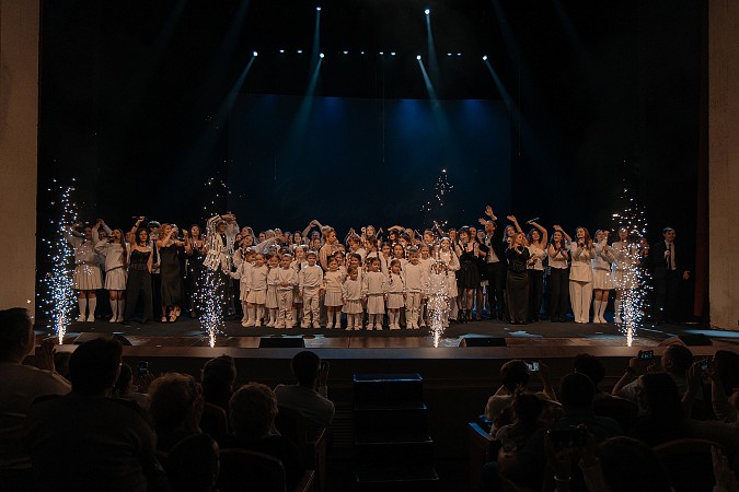 В Кинешме прошел юбилейный концерт детского коллектива «Верные друзья» фото 4