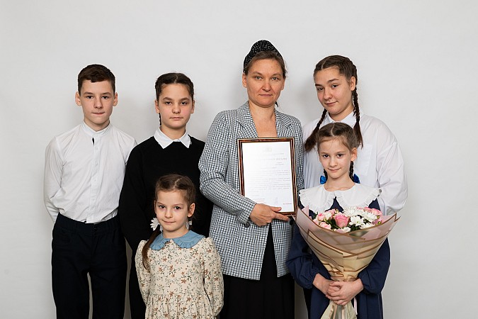 Многодетная мама из Кинешемского района Надежда Коваленкова удостоена региональной награды фото 6