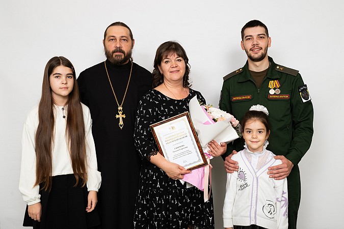 Многодетная мама из Кинешемского района Надежда Коваленкова удостоена региональной награды фото 3