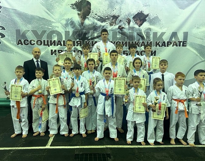Кинешемцы завоевали медали на чемпионате и первенстве Ивановской области по киокусинкай. фото 2