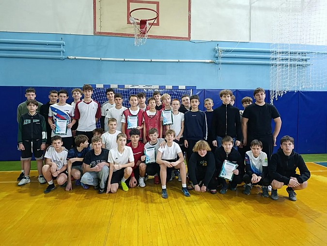 В Кинешме прошел турнир по футболу среди команд школьных спортивных клубов фото 3