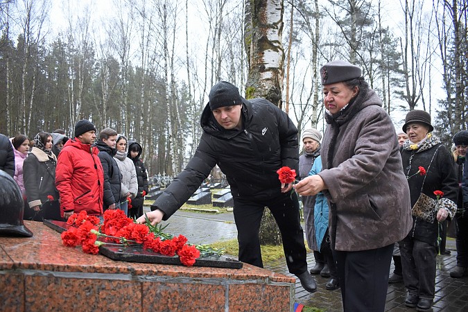 В Кинешме прошли мероприятия ко Дню Неизвестного солдата фото 10