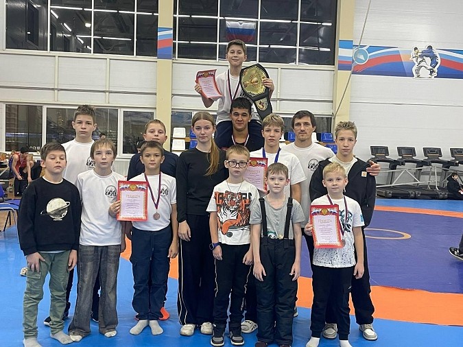 Кинешемцы завоевали награды на турнире по вольной борьбе фото 2