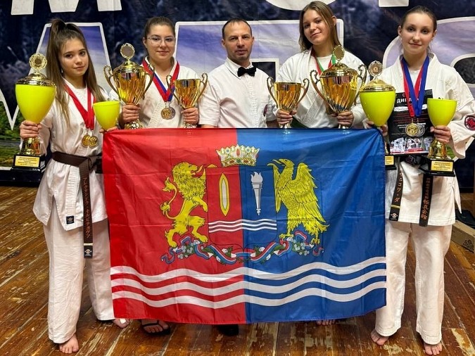 Кинешемцы завоевали награды на турнире по киокушин в Пензе фото 2