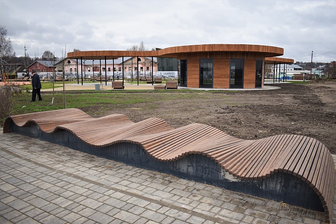 Преобразившаяся территория Стрелки прошла общественную приемку фото 2