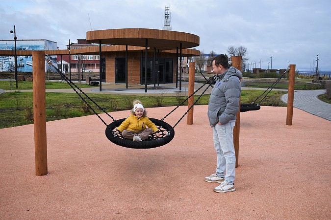 Преобразившаяся территория Стрелки прошла общественную приемку фото 9