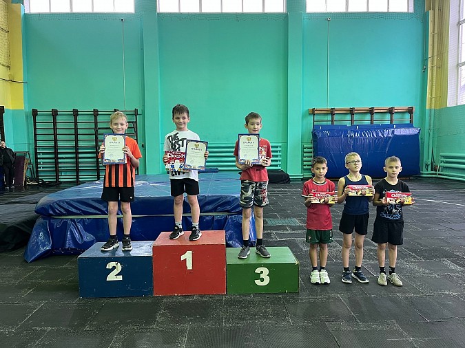 Кинешемские легкоатлеты соревновались в беге на 300 метров фото 2