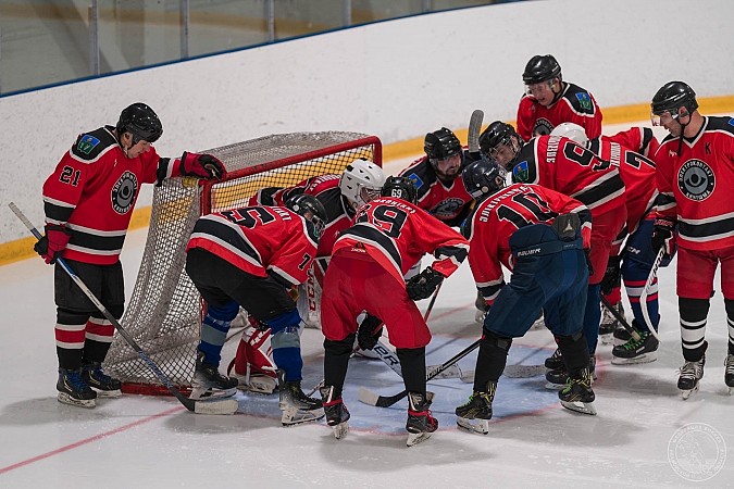ХК «Электроконтакт» стартовал в Чемпионате области по хоккею фото 2