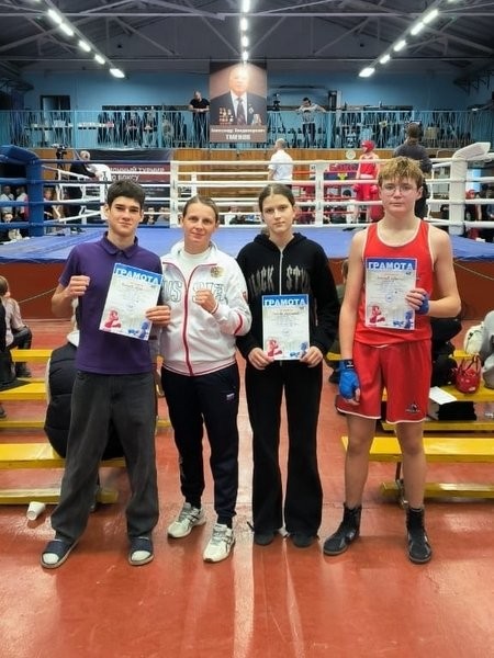 Кинешемцы завоевали медали на региональном турнире по боксу в Коврове фото 2