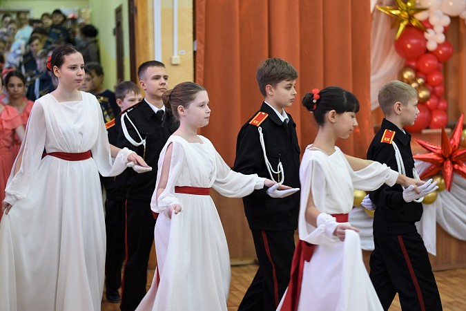 Школа №18 им. Маршала А.М. Василевского отметила золотой юбилей фото 48