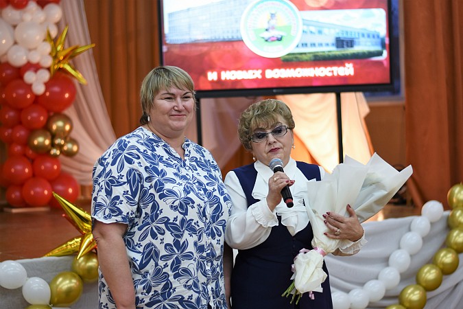 Школа №18 им. Маршала А.М. Василевского отметила золотой юбилей фото 35