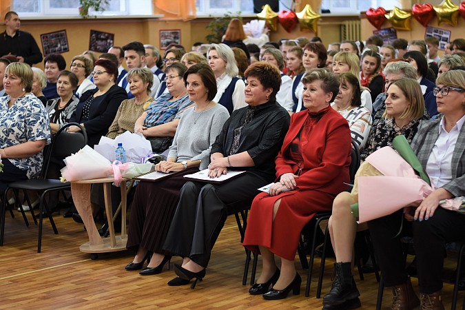 Школа №18 им. Маршала А.М. Василевского отметила золотой юбилей фото 47