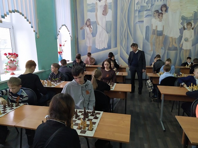 В Кинешме прошел турнир по шахматам памяти героя СВО Ильи Филина фото 4