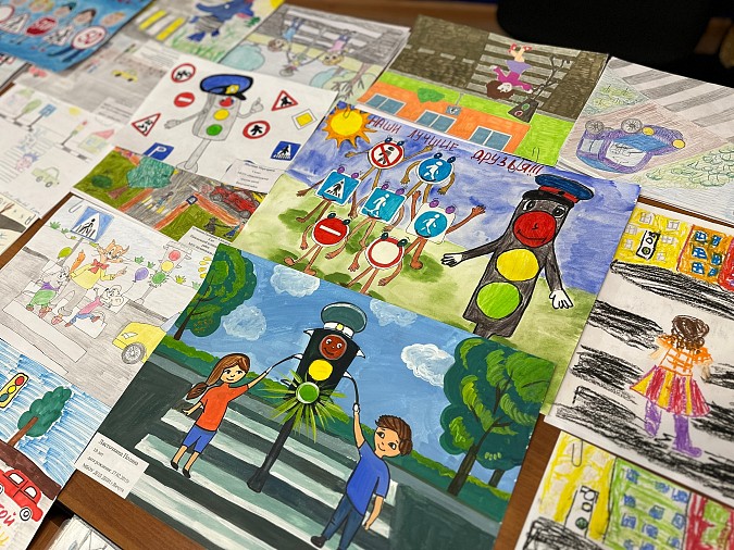 Учащиеся школы №10 - призеры областного конкурса «Безопасные дороги глазами ребенка» фото 3