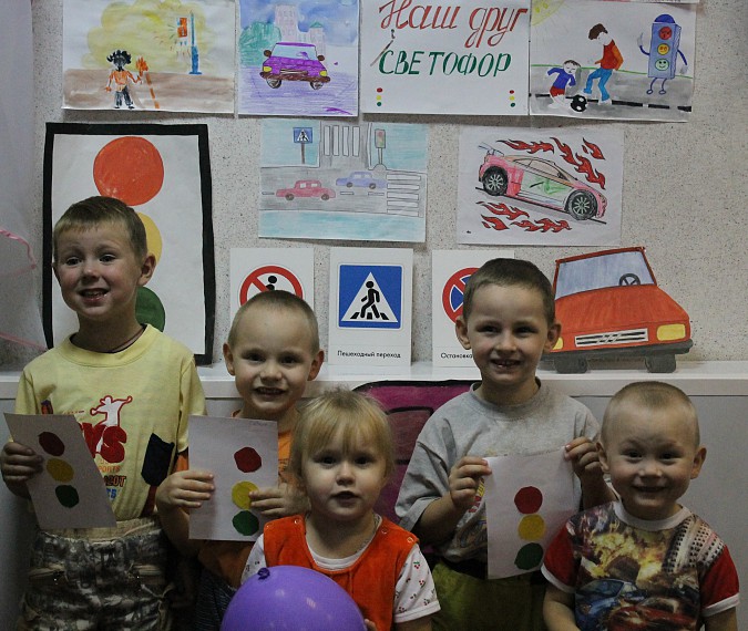 Дети изучают «Азбуку безопасности» фото 4