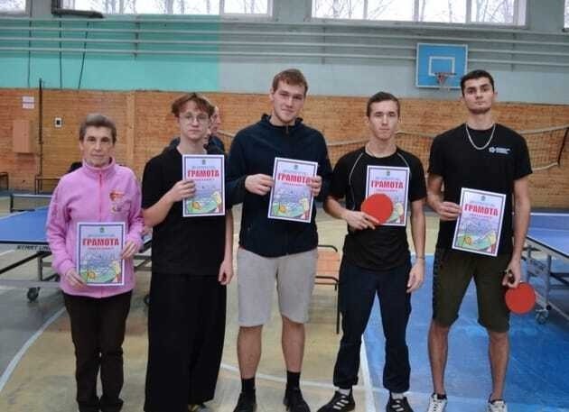 Команда технологического колледжа выиграла спартакиаду по настольному теннису фото 6