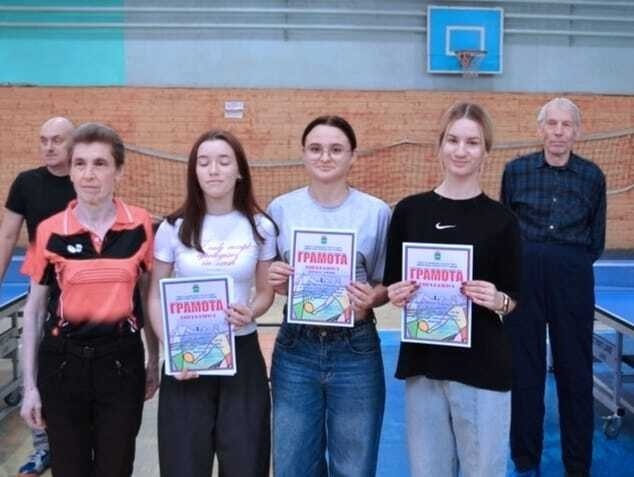 Команда технологического колледжа выиграла спартакиаду по настольному теннису фото 5