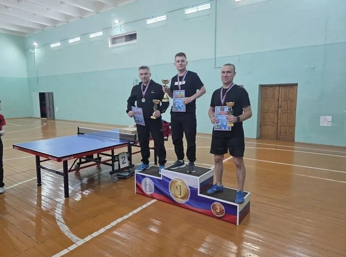 В Кинешме прошел новогодний турнир по настольному теннису фото 2