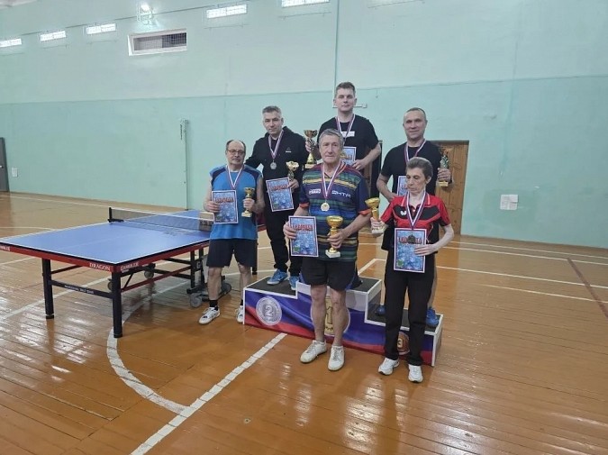 В Кинешме прошел новогодний турнир по настольному теннису фото 4
