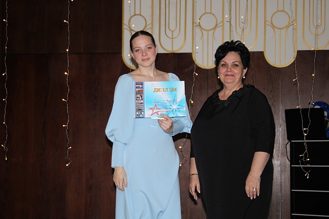 В Кинешемском районе чествовали лучших представителей молодежи фото 6