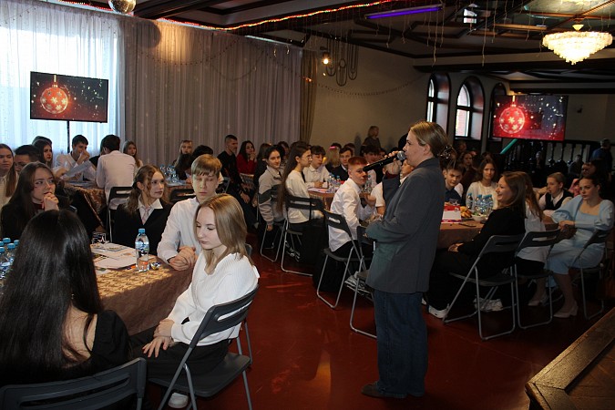 В Кинешемском районе чествовали лучших представителей молодежи фото 3