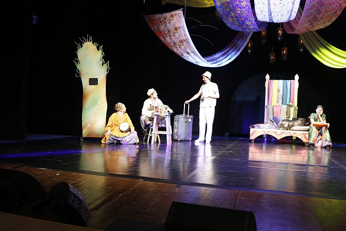 В Кинешемском театре состоялась традиционная благотворительная елка фото 4