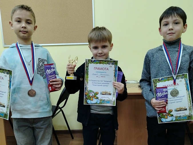 В Кинешме прошел Новогодний турнир по шахматам фото 5