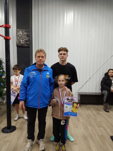 В Кинешме прошел 3-й этап первенства города по воркауту фото 14