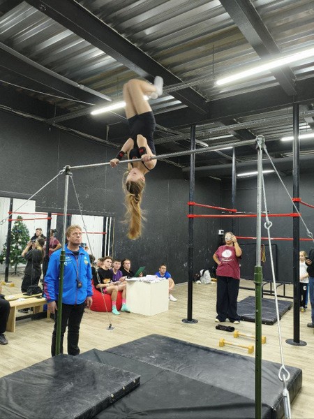 В Кинешме прошел 3-й этап первенства города по воркауту фото 5