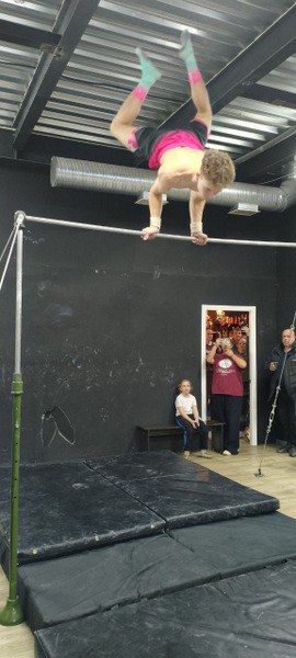 В Кинешме прошел 3-й этап первенства города по воркауту фото 21