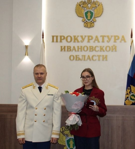 Педагог ЦВР победила на Международном конкурсе социальной антикоррупционной рекламы фото 2