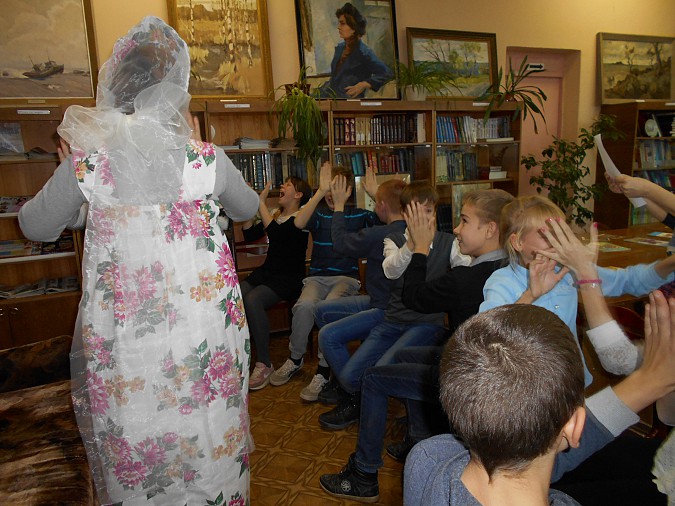 Плыли девы в цветных сарафанах фото 4