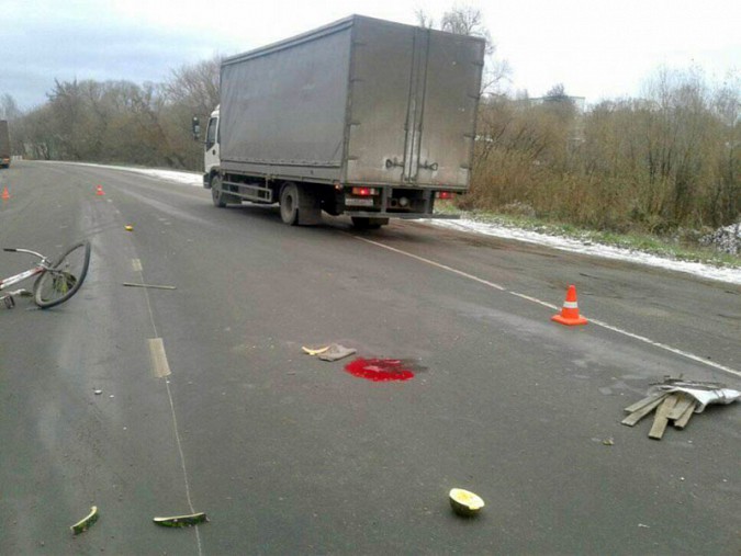 Под колёсами большегруза в Ивановской области погиб велосипедист фото 3