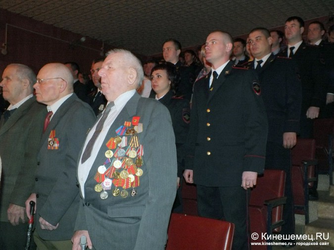 Полицейские отметили профессиональный праздник фото 3