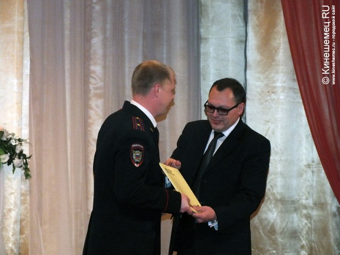 Полицейские отметили профессиональный праздник фото 11