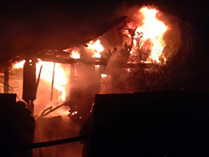 Два человека погибли при пожаре в Ивановской области фото 3