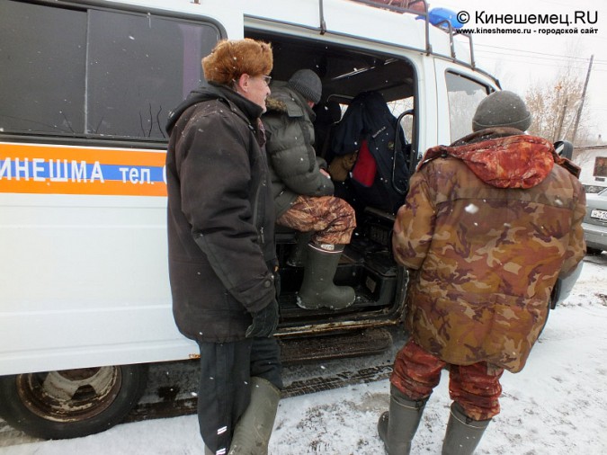 В Кинешме идёт охота на любителей зимней рыбалки фото 11