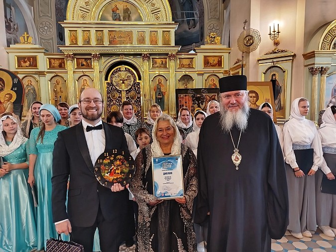 В Кинешме прошел большой концерт духовного хорового пения фото 4